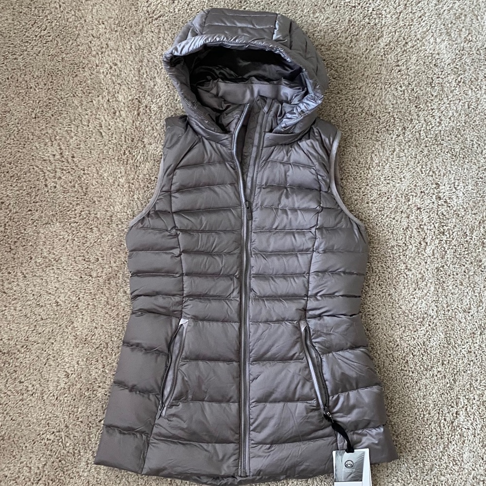 Lululemon Brave The Cold Vest